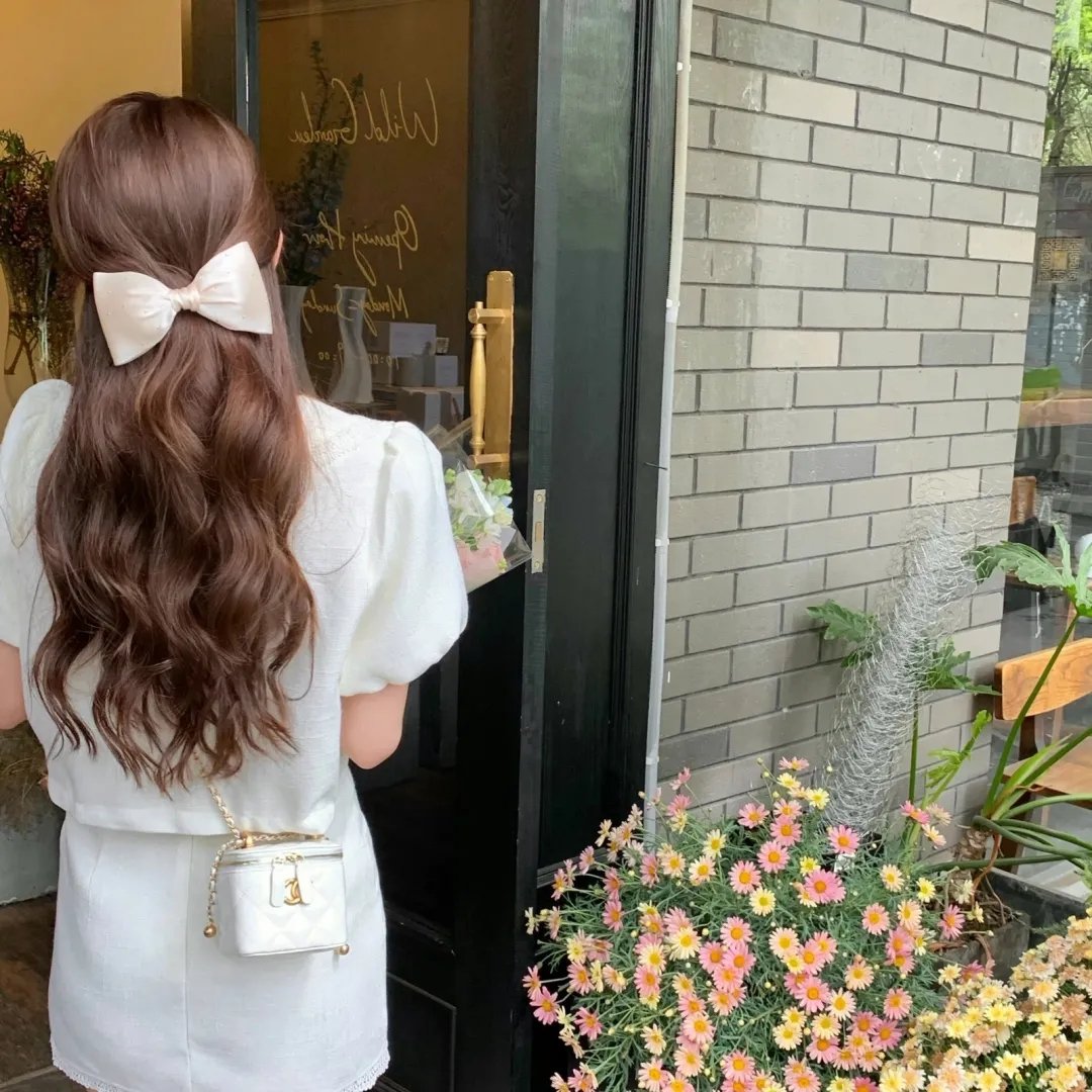 美利坚女士